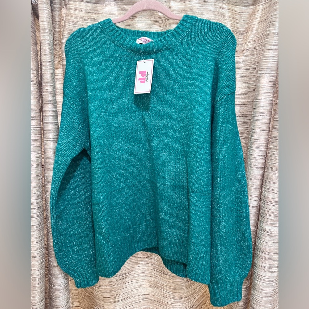 NWT Discount Diva Women's Crew Neck Sweater